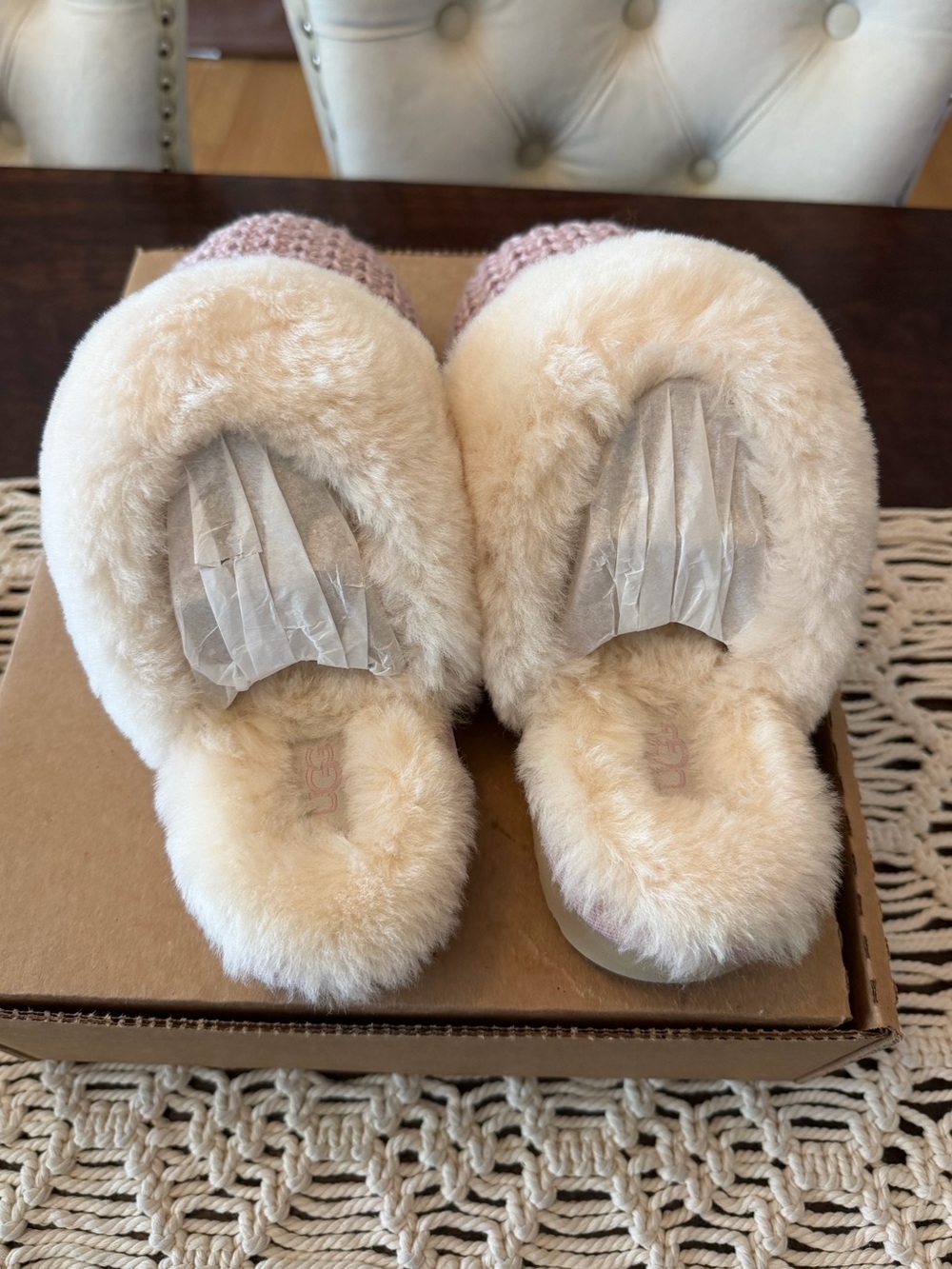UGG Cozy Knit Shearling Slippers in Pink Crystal - Size 9 - New - Picture 4 of 5